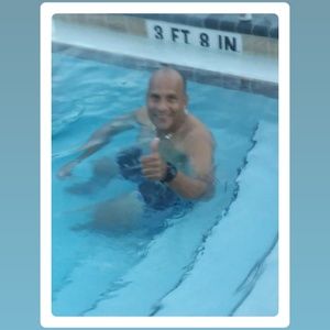 Meet your Posher, Andres